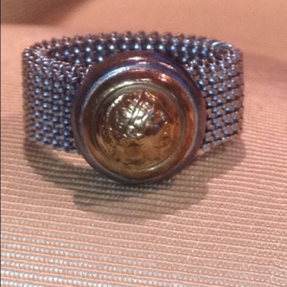 Elegant Blue and Gold Mesh Ring